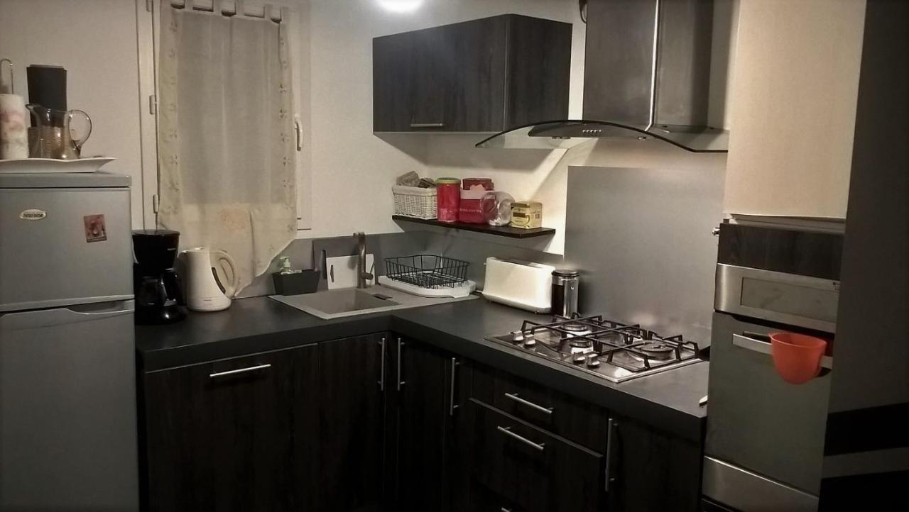 Maison Dans Beau Village Du Luberon Merindol Екстер'єр фото
