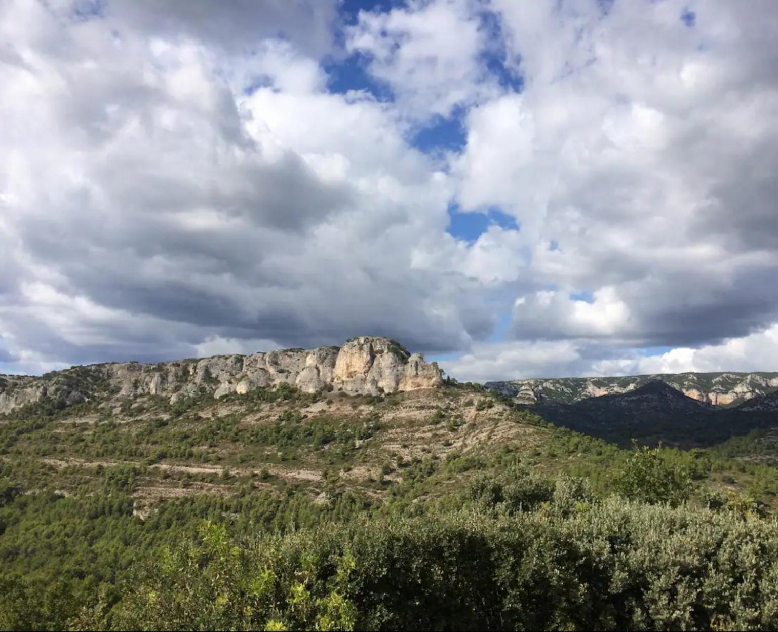 Maison Dans Beau Village Du Luberon Merindol Екстер'єр фото